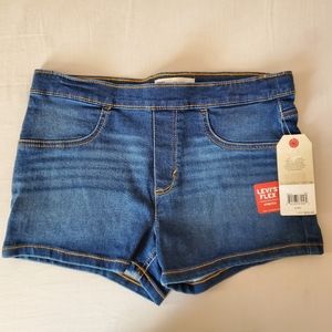 Levi's girl shorts